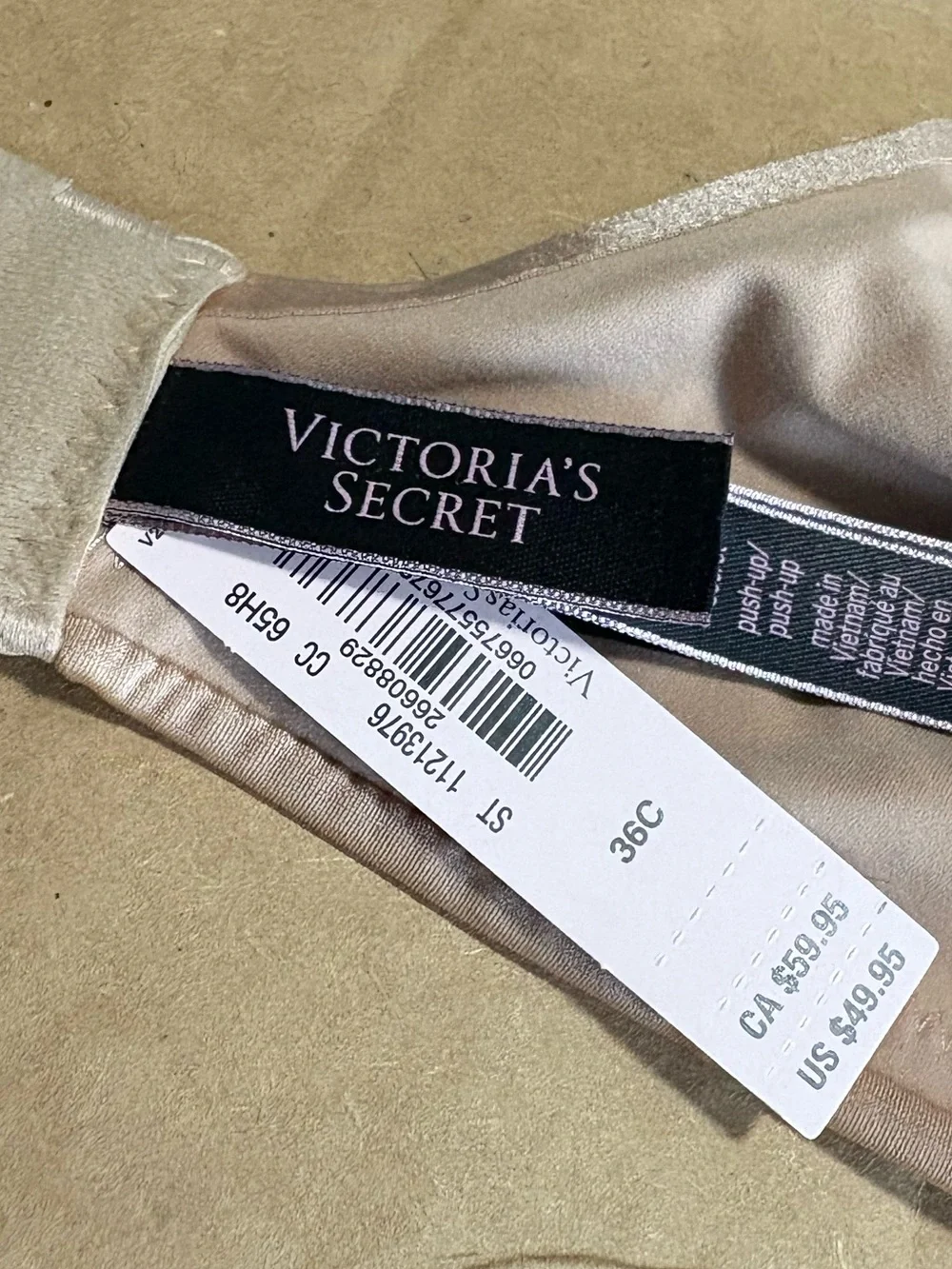NWT Victoria's Secret Smooth Nude Bra